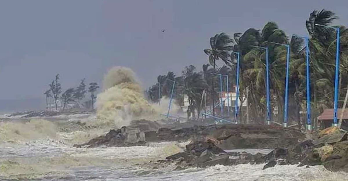 বাংলাদেশে ঝড়-জলোচ্ছ্বাস নিয়ে ভয়াবহ বার্তা উঠে এল গবেষণায়