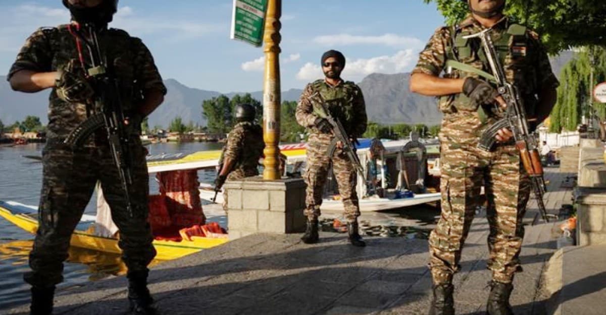 ভারতকে বিস্তৃত সংঘাতের পথ এড়াতে বলল যুক্তরাষ্ট্র