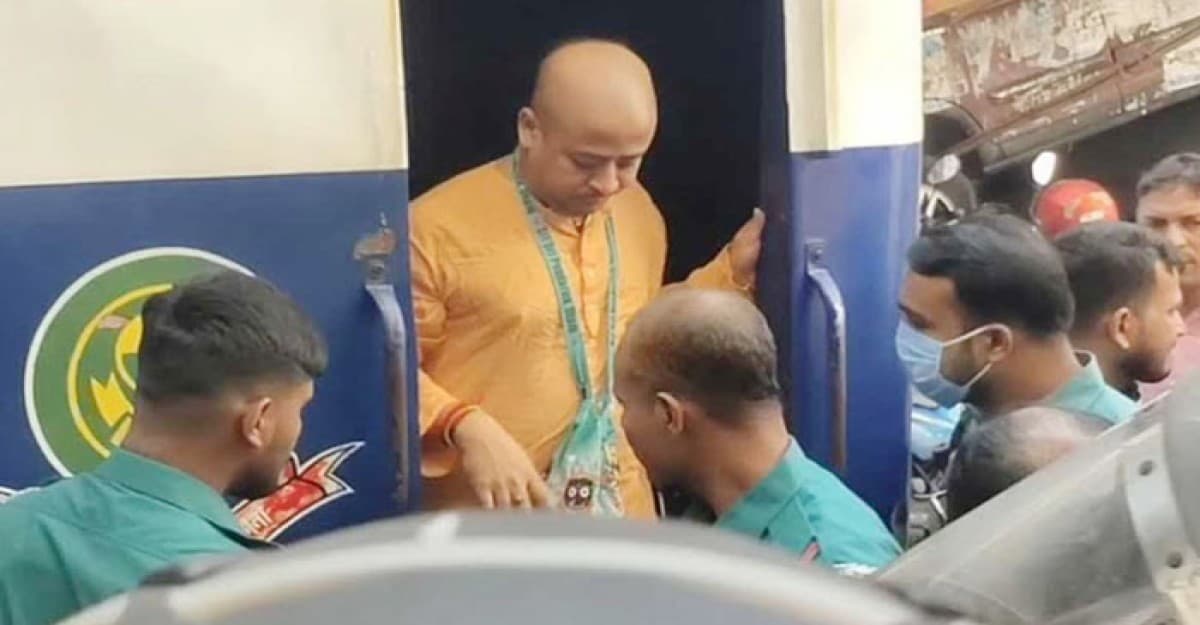 আইনজীবী আলিফ হত্যা মামলায় গ্রেপ্তার দেখানো হলো চিন্ময়কে