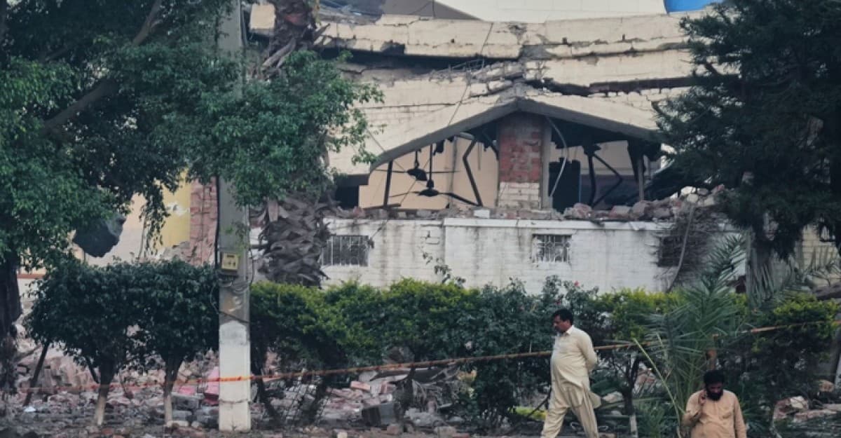 ভারতের হামলায় পাকিস্তানে নিহত শতাধিক: রাজনাথ সিং