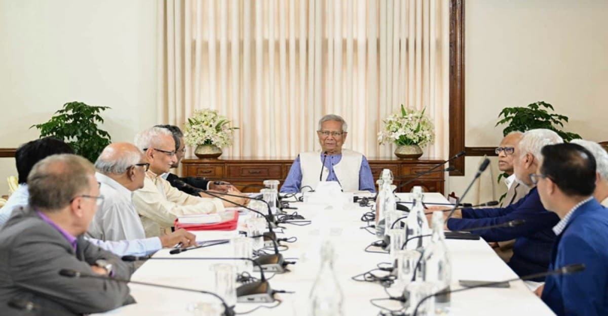 ড. ইউনূসের সভাপতিত্বে ঐকমত্য কমিশনের সভা অনুষ্ঠিত
