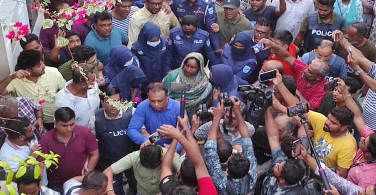 হত্যা মামলায় কারাগারে সাবেক মেয়র আইভী