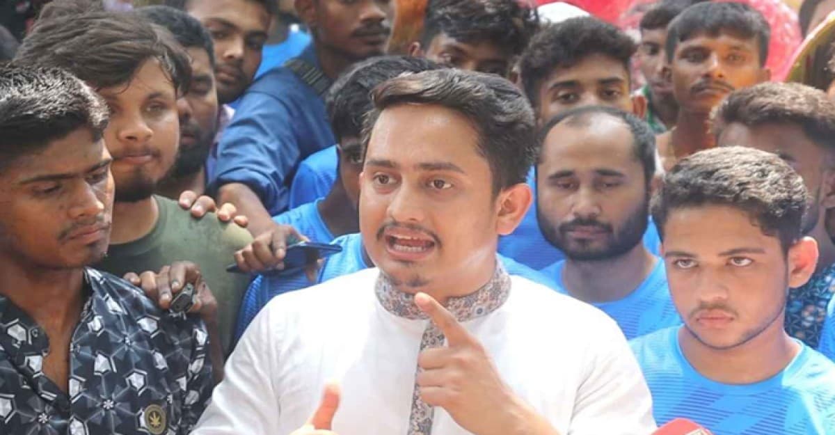 আ.লীগ নিষিদ্ধ না হওয়া পর্যন্ত রাজপথ ছাড়ব না: সারজিস আলম