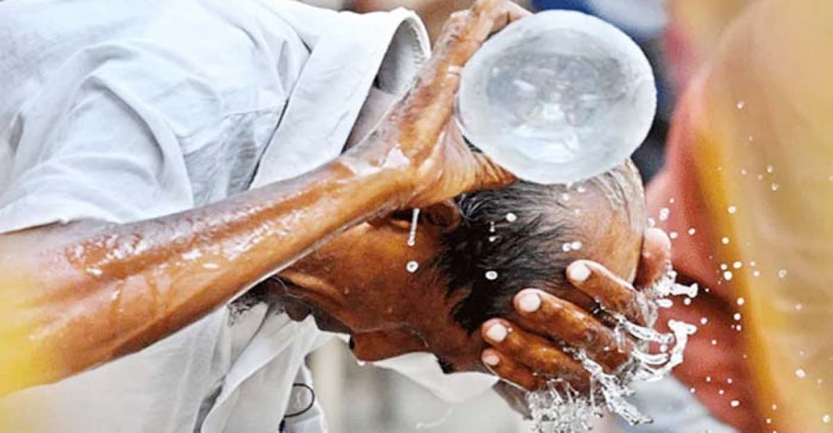 তিব্র তাপে পুড়ছে মেহেরপুর, অতিষ্ঠ জনজীবন