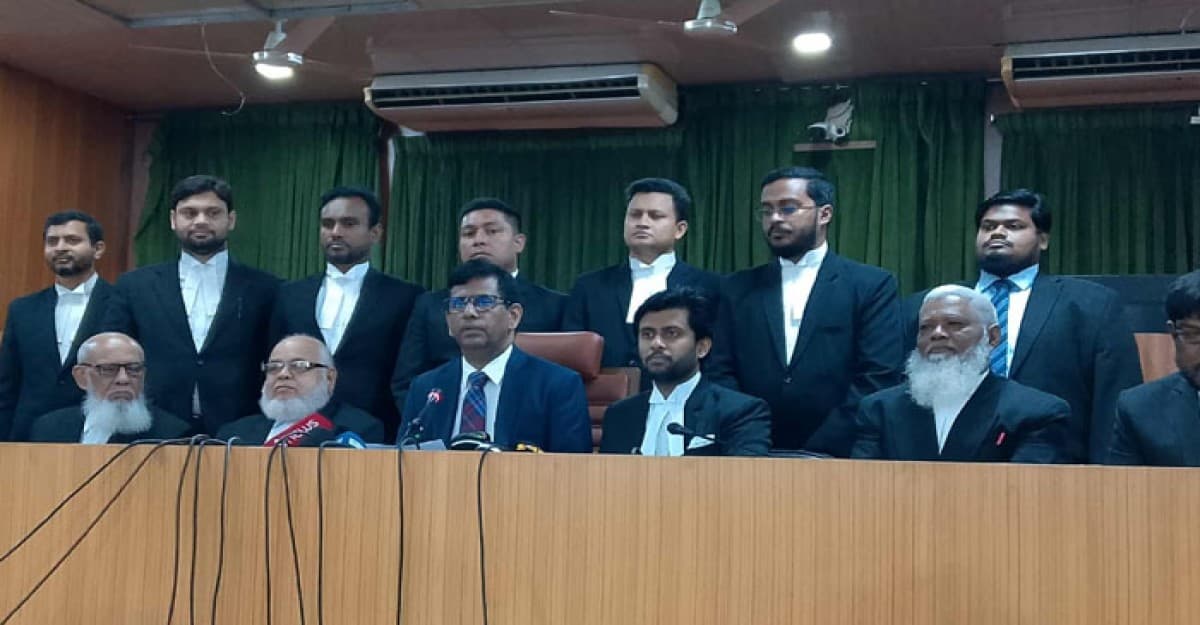 শেখ হাসিনার বিরুদ্ধে মানবতাবিরোধী পাঁচ অভিযোগ