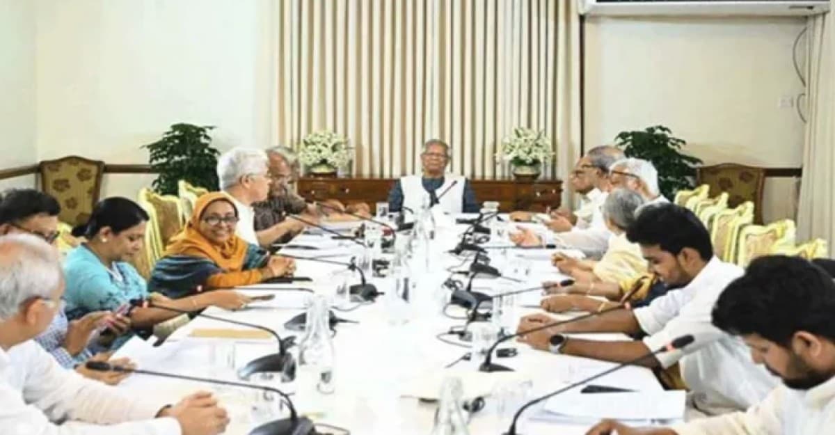 বৈঠকের পর উপদেষ্টা পরিষদের বিবৃতি, রয়েছে কড়া বার্তা