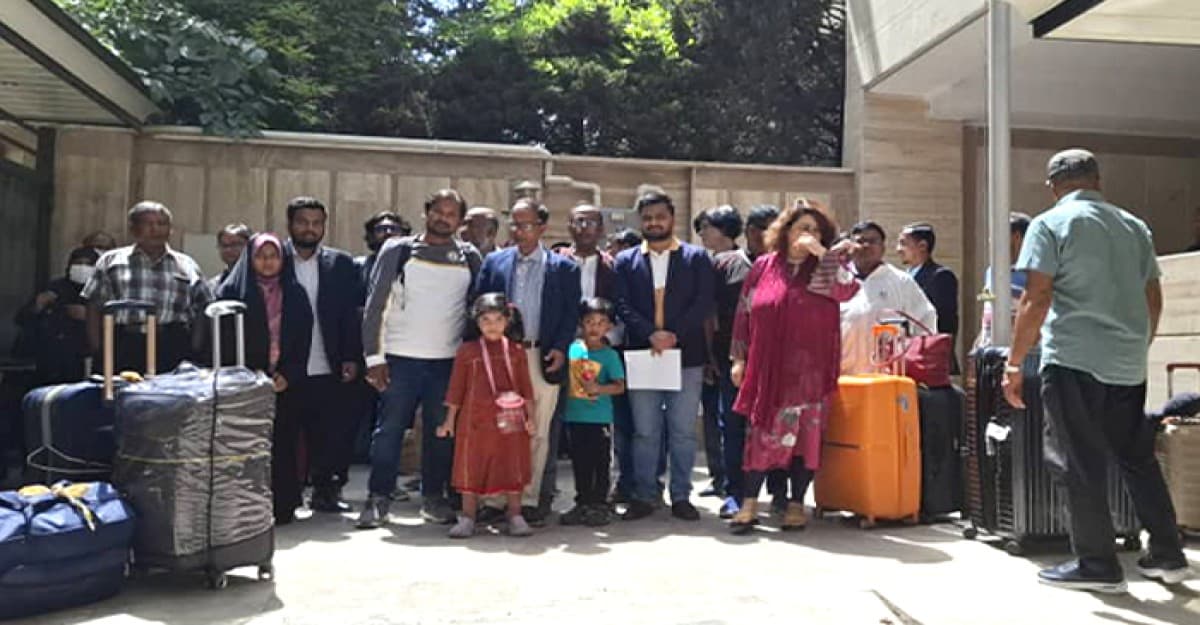 তেহরান থেকে পাকিস্তান সীমান্তে পৌঁছেছেন ২৮ বাংলাদেশি