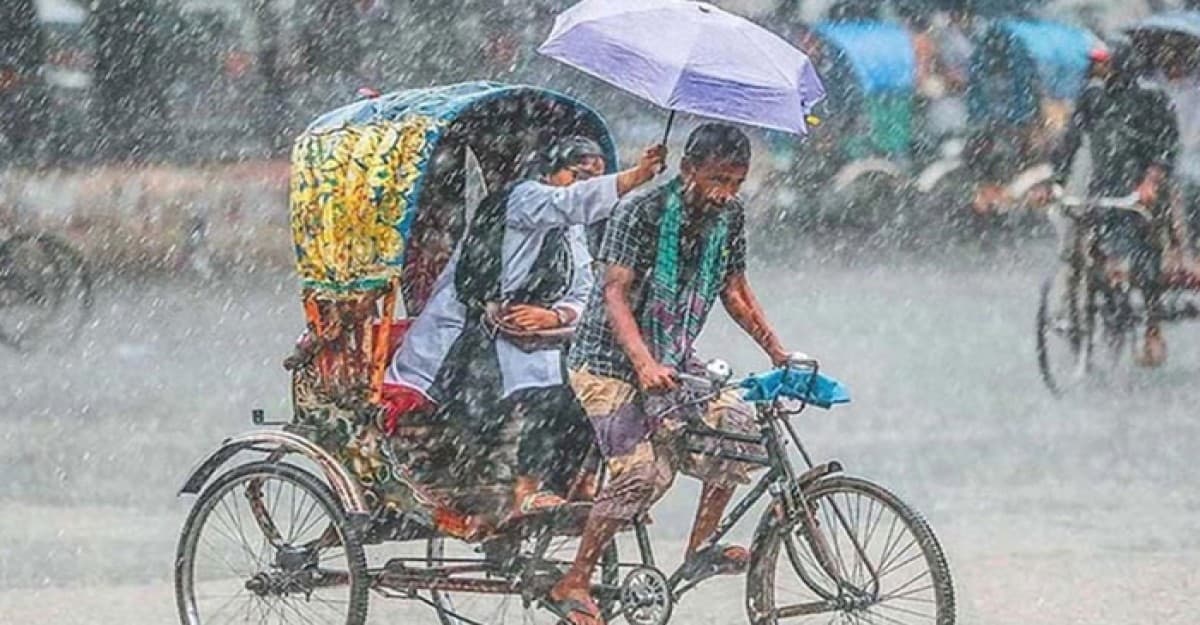 পাঁচ বিভাগে ভারী বর্ষণের আভাস, বাড়বে গরমের অনুভূতি