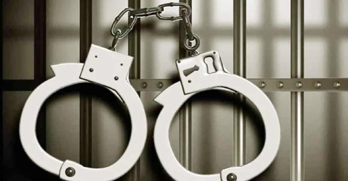 মিটফোর্ডের হত্যার ঘটনায় দুজনকে গ্রেফতার করেছে র্যাব