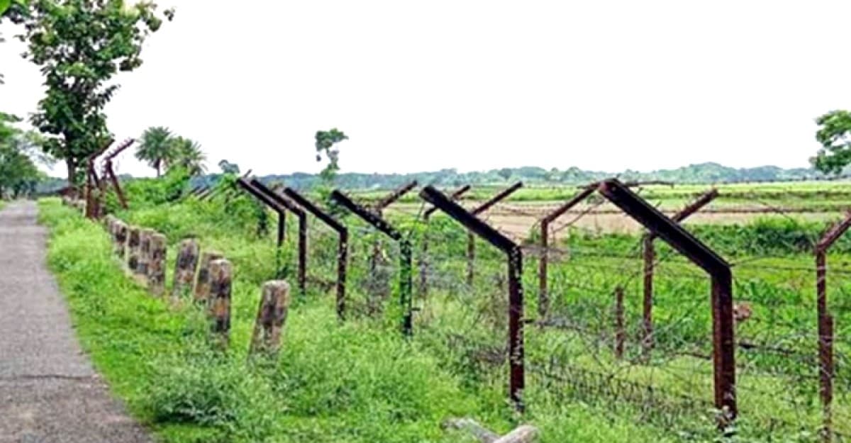 কুলাউড়া সীমান্ত থেকে ৩ বাংলাদেশিকে ধরে নিয়ে গেছে বিএসএফ