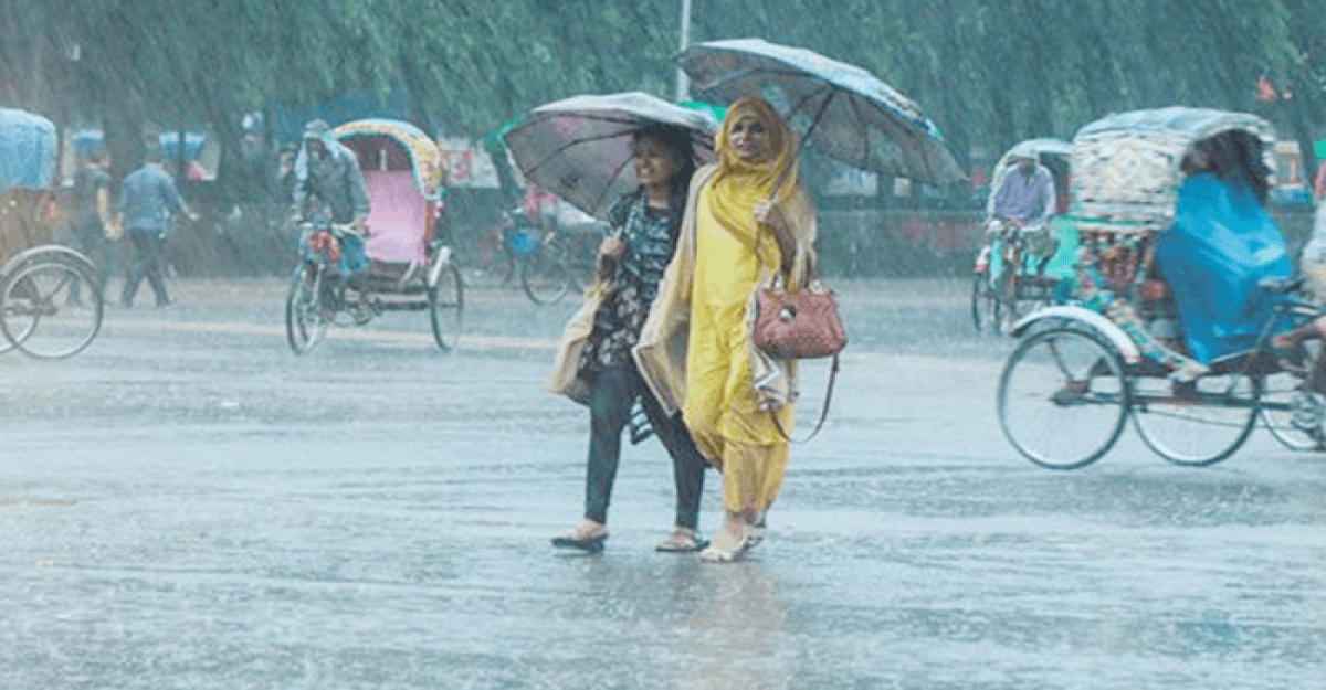 চার বিভাগে ভারী বৃষ্টির আভাস