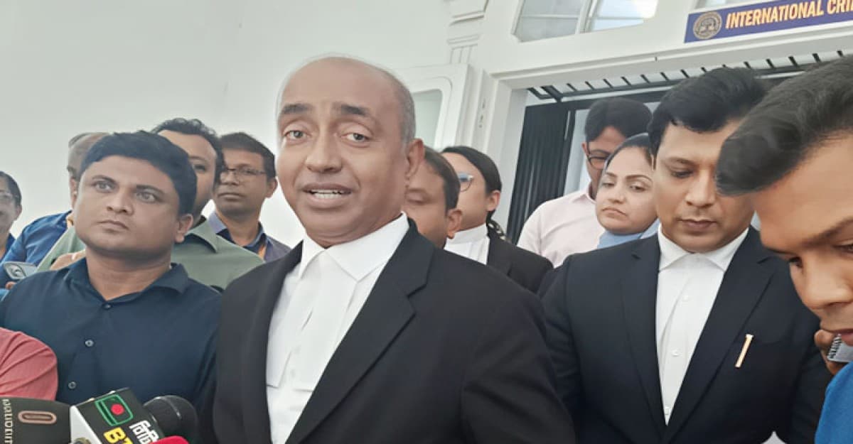 ‘হিটলার বেঁচে থাকলে হয়তো হাসিনার কাছে মিথ্যার পিএইচডি করতেন’