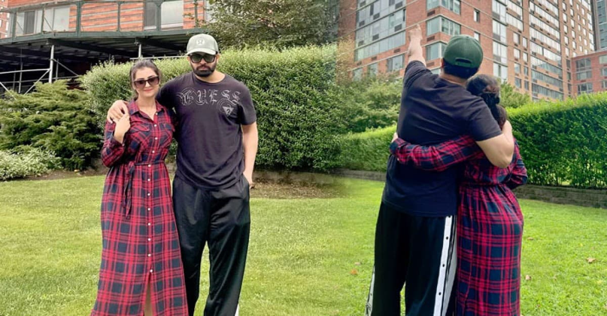 স্বামীর সঙ্গে ছবি প্রকাশের পর মুখ খুললেন বুবলী