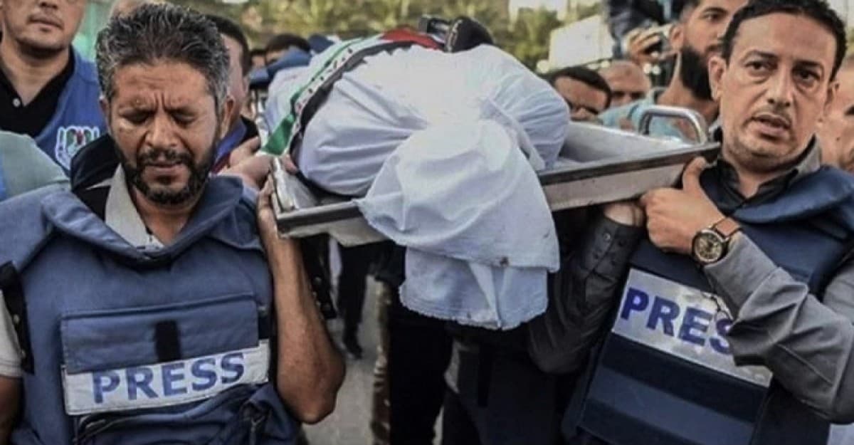 আল জাজিরার ৫ সাংবাদিককে হত্যা করল ইসরায়েল