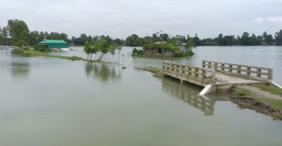 কুড়িগ্রামে নদীর পানি বিপৎসীমার ওপরে