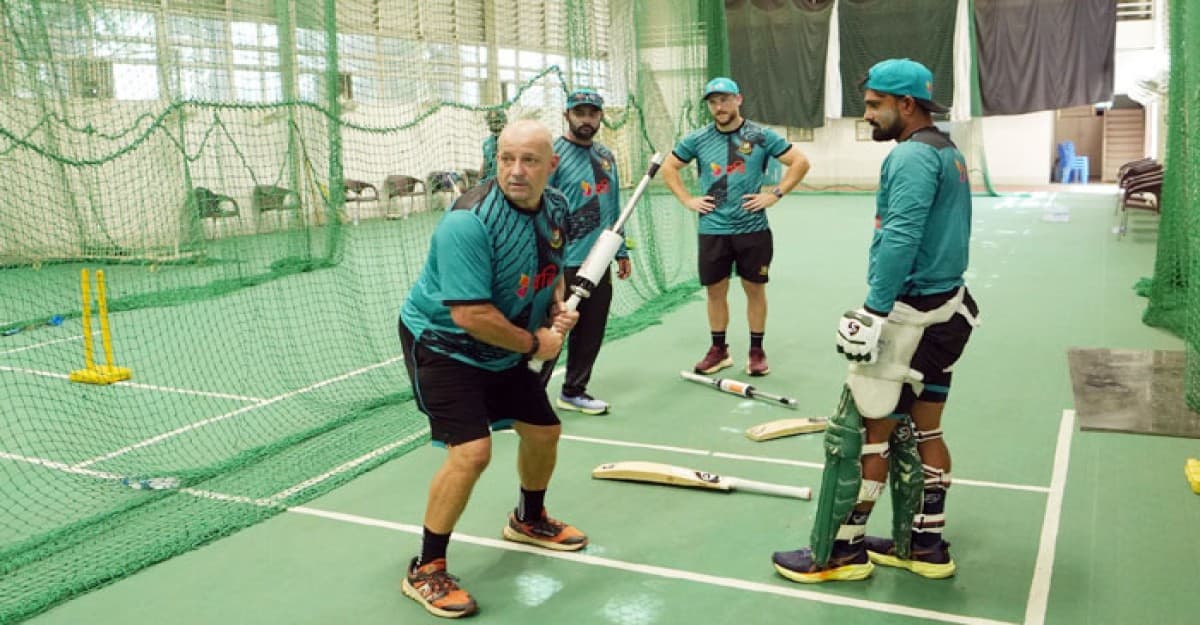 ২-১ সপ্তাহে পাওয়ার হিটিং আয়ত্ত করা সম্ভব নয়: জুলিয়ান উড