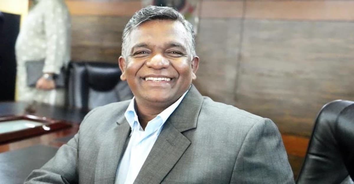 দেশের জন্য সবকিছু ছেড়ে এসেছি: আমিনুল ইসলাম বুলবুল