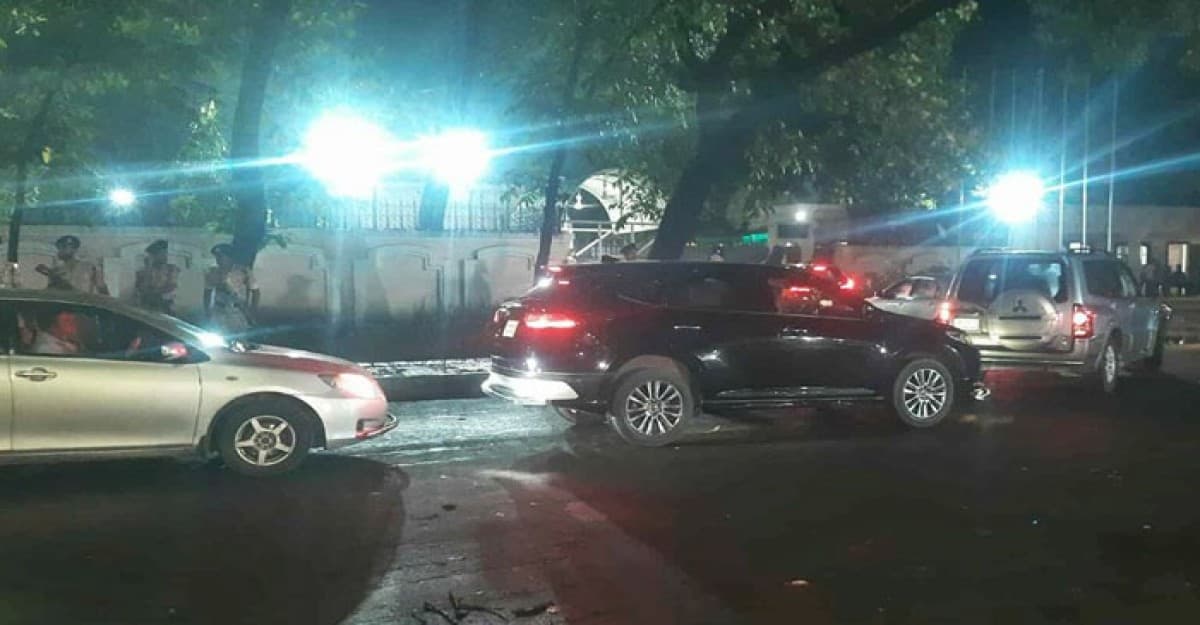 প্রধান উপদেষ্টার সঙ্গে বৈঠকে বিএনপির প্রতিনিধিদল