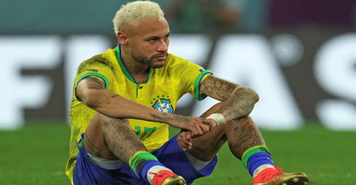 জাতীয় দলে জায়গা না পাওয়া নিয়ে চাঞ্চল্যকর তথ্য দিলেন নেইমার