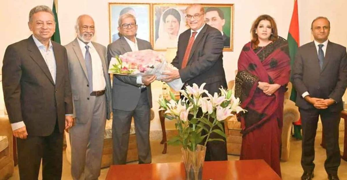 বিএনপি মহাসচিবের সঙ্গে পাকিস্তানি হাইকমিশনারের সৌজন্য সাক্ষাৎ