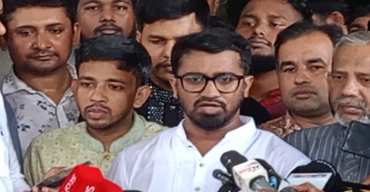 জাতীয় পার্টির অফিসে হামলা সম্পর্কে যা বললেন রাশেদ খান