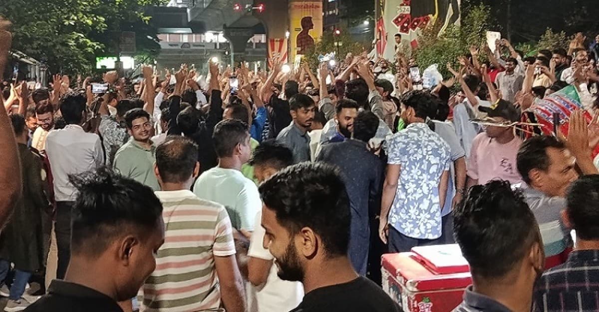 তুমিও জানো আমিও জানি, সাদিক কায়েম বাংলাদেশি: শাহবাগে শিবিরের স্লোগান