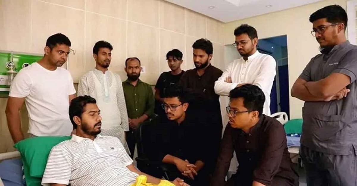 হাসপাতালে নুরকে দেখতে গেলেন নবনির্বাচিত ভিপি সাদিক কায়েম