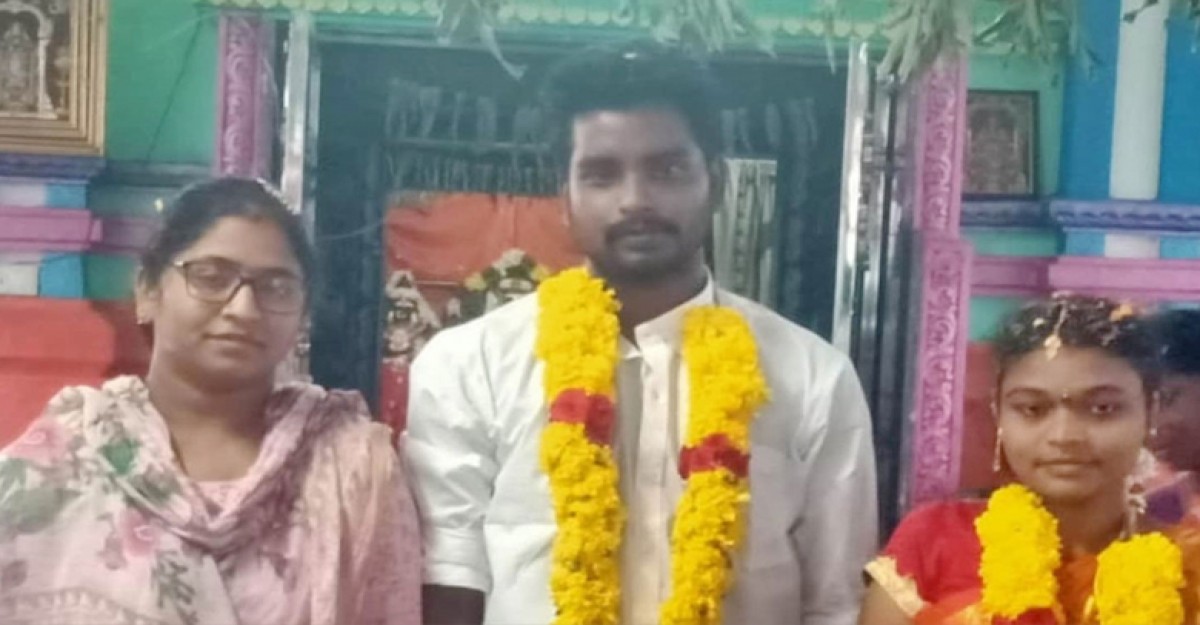 পরকীয়া প্রেমিকার সঙ্গে স্বামীর বিয়ে দিলেন স্ত্রী