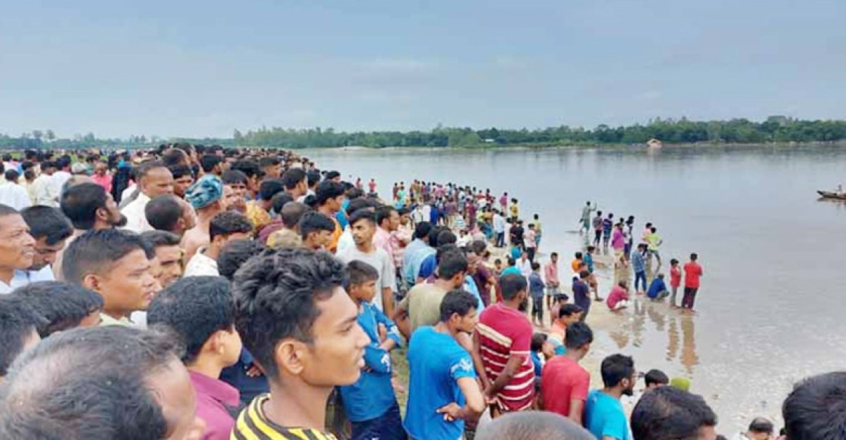 করোতোয়ার তীরে ভেসে উঠেছে ৪৭ মরদেহ