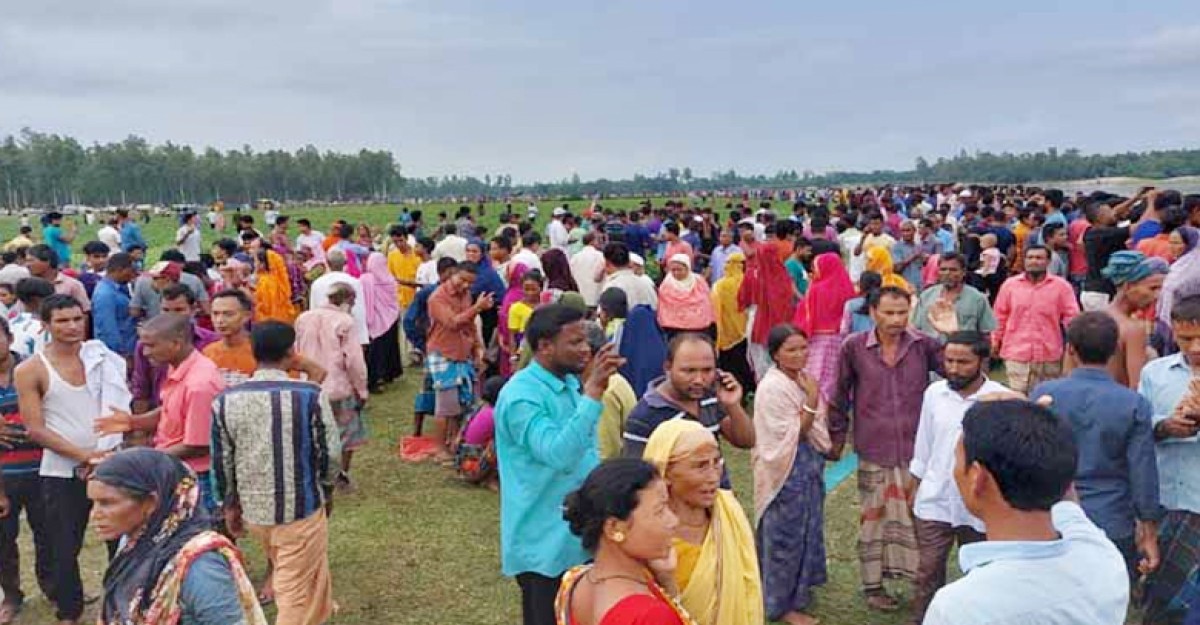 বাড়ছে লাশের সারি, ভেসে উঠেছে ৫০ মরদেহ