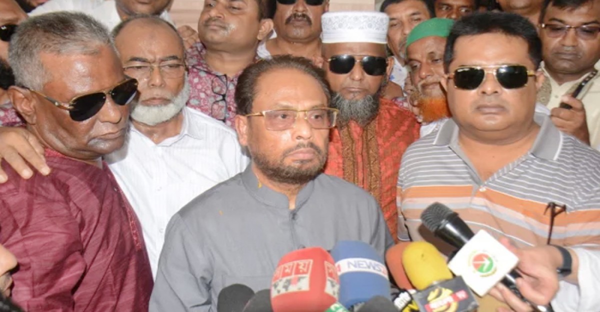 ‘বিএনপির চেয়ে আওয়ামী লীগ এক ডিগ্রী বেশি’