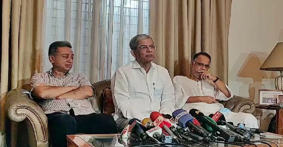 ‘সরকারের দুর্নীতির কারণে দুর্ভোগ বাড়ছে’