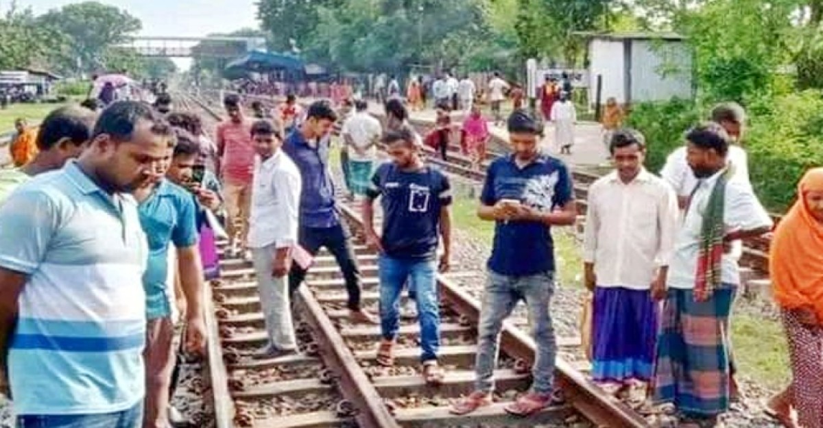 ট্রেনের ধাক্কায় ৫ বছরের শিশুর মৃত্য