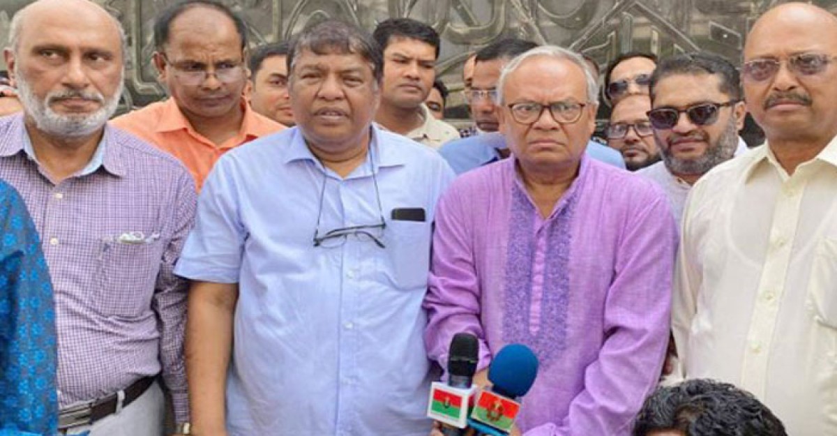 ক্ষমতাসীনরা দেশের মানুষকে জিম্মি করেছে: রিজভী