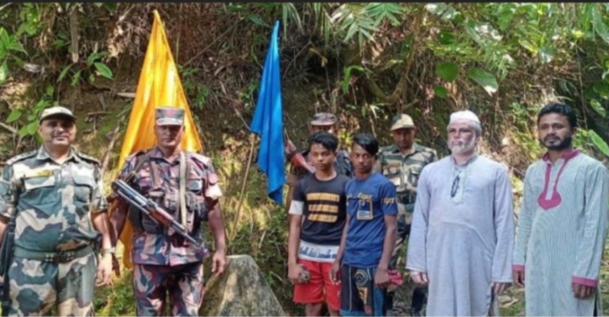 বাংলাদেশি ২ নাবালককে ফিরিয়ে দিল বিএসএফ