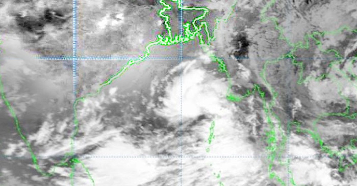 সাগরে নিম্নচাপ, বন্দরে সতর্ক সংকেত জারি