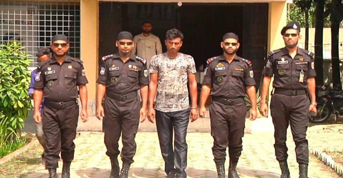 সাভার থেকে হত্যা মামলার মৃত্যুদন্ড সাজাপ্রাপ্ত আসামী গ্রেফতার