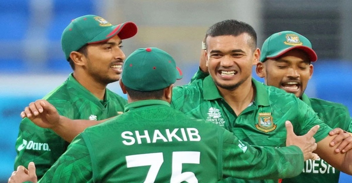 তাসকিনের পর মুস্তাফিজের জোড়াল আঘাত