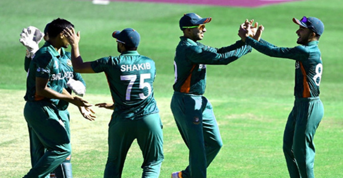 নাটকীয় জয়ে সেমির স্বপ্ন বাঁচিয়ে রাখল বাংলাদেশ