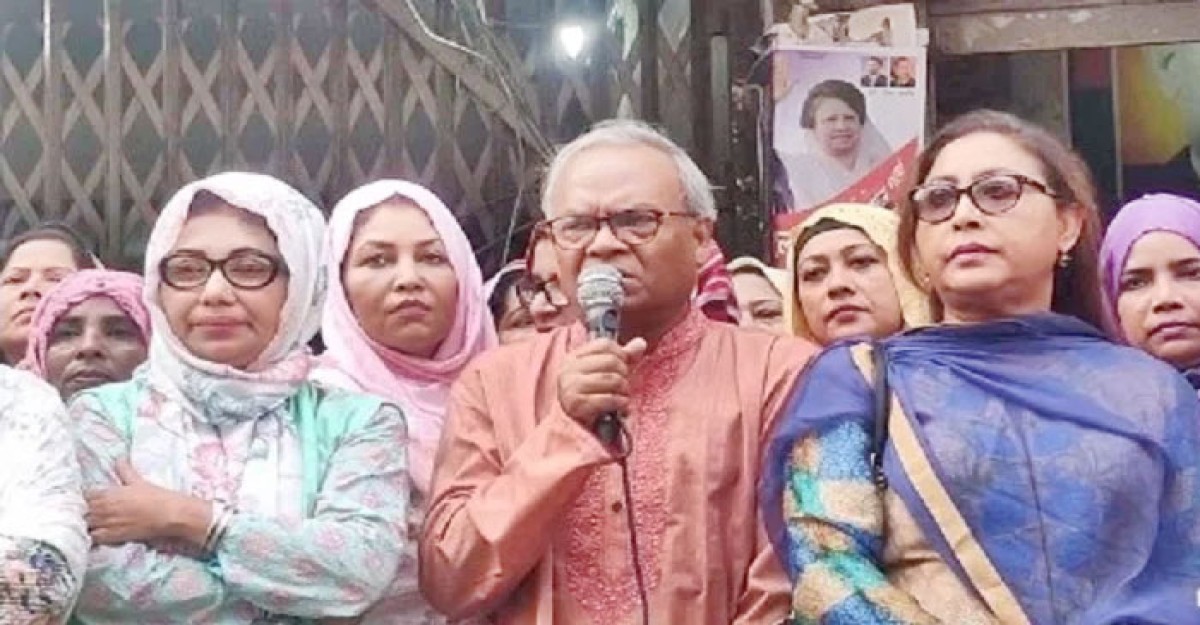 ‘ষড়যন্ত্র করে গ্রেফতারি পরোয়ানা জারি করা হয়েছে’