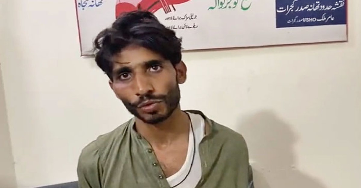 যা বললেন ইমরান খানের ওপর হামলাকারী যুবক