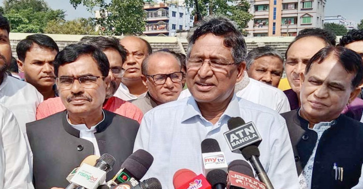 আন্তর্জাতিক ষড়যন্ত্রেরও গন্ধ পাচ্ছি: কৃষিমন্ত্রী