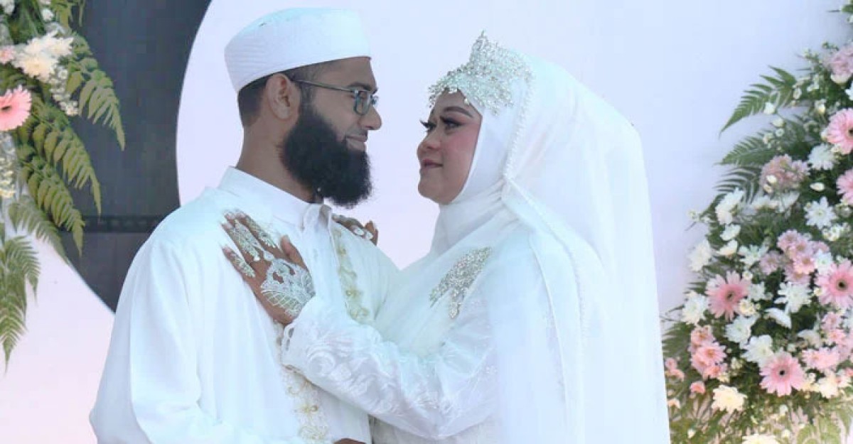 প্রেমের টানে ইন্দোনেশিয়ায় জামালপুরের যুবক