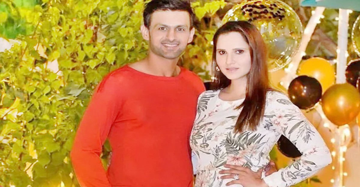 সানিয়াকে জন্মদিনের শুভেচ্ছা জানালেন শোয়েব