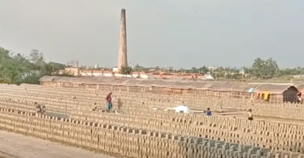 কয়লার বাজাড় উর্ধগতি থাকায়, বিপাকে ইট-খোলার মালিকরা