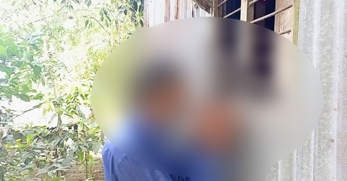 মাঝরাতে জানালায় উঁকি, অতঃপর আটক