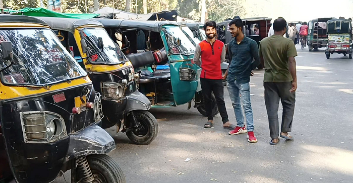 এবার রাজশাহীতে ৩ চাকার গাড়ি বন্ধ