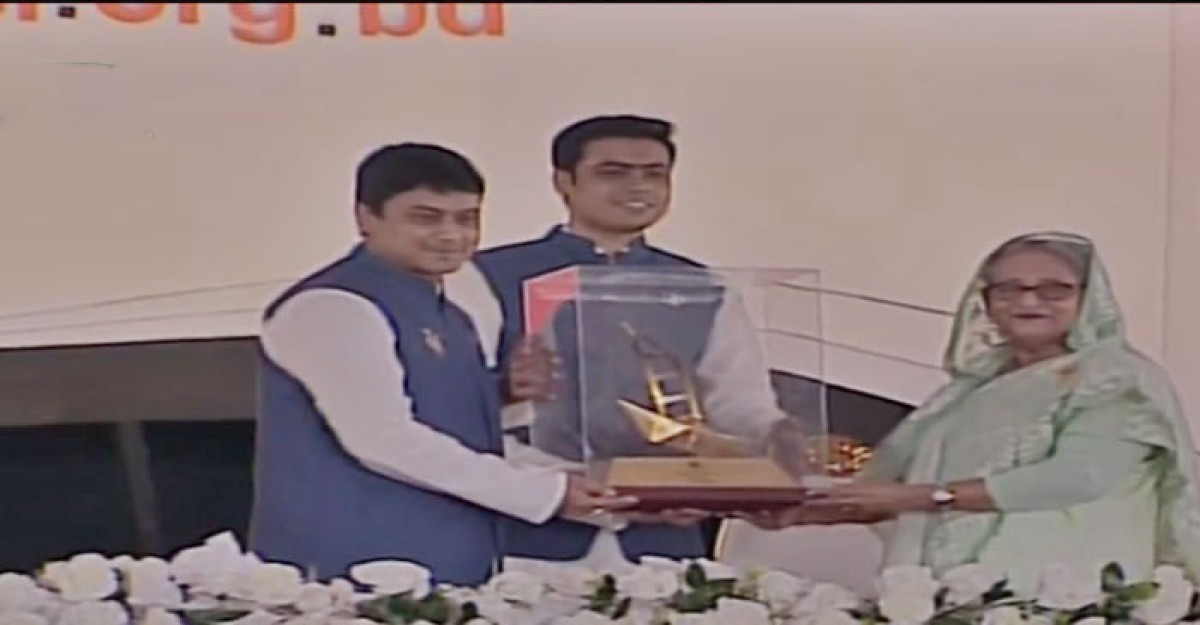 ছাত্রলীগের সম্মেলনে যোগ দিয়েছেন প্রধানমন্ত্রী