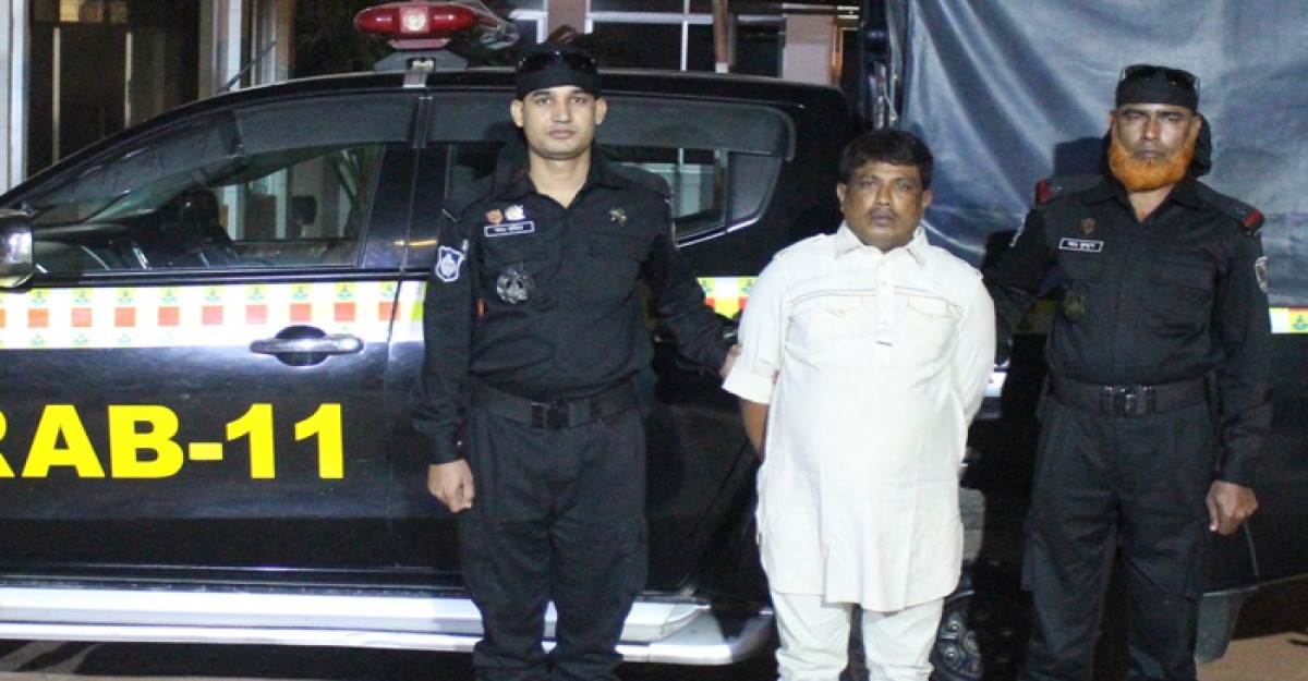 সিদ্ধিরগঞ্জে ৮৭০ পিস ইয়াবাসহ মাদক ব্যবসায়ী গ্রেফতার