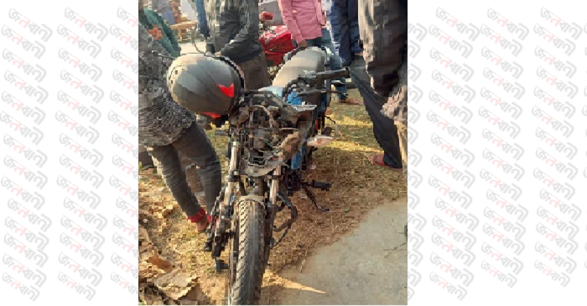 দিনাজপুরের সড়কে ঝরল দুই প্রাণ